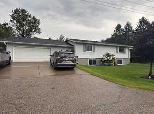 101 3rd Ave, Norway, MI 49870