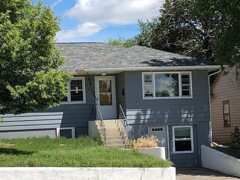 1st image of 623 Grand Ave