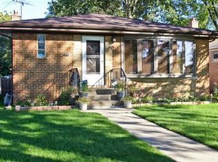 9409 Lorel Ave, Skokie, IL 60077