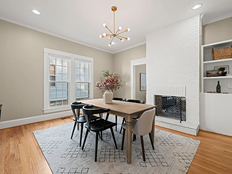 2502 Englewood Ave — Photo 14