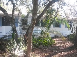 45 Lake Henry Dr, Lake Placid, FL 33852