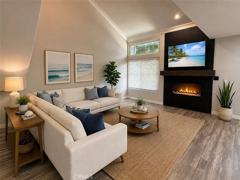 600 Wakefield Ct #102 — Photo 5