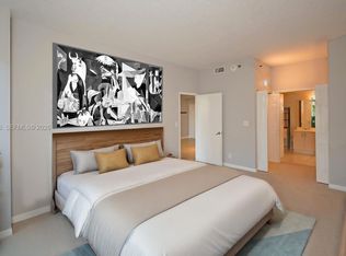 3300 NE 192nd St APT 111, Aventura, FL