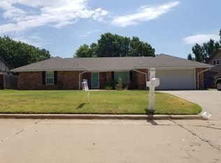 2204 Twin Dr, Duncan, OK 73533