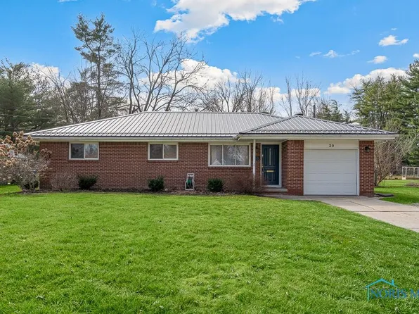 20 S Melody Ln, Waterville, OH 43566