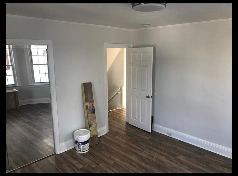2nd image of 14 Gordon St Floor 2