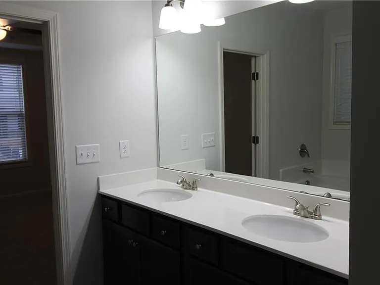 5420 Falling Branch Ct — Photo 16
