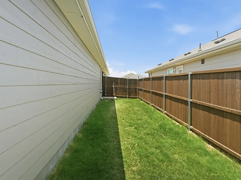 4032 Criollo Ct — Photo 21