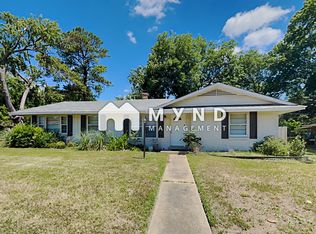 1484 E Raines Rd, Memphis, TN 38116