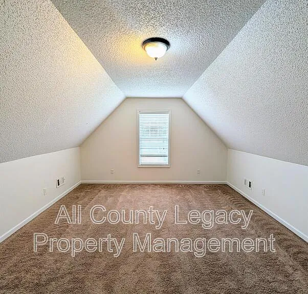 1491 Elena Dr — Photo 10