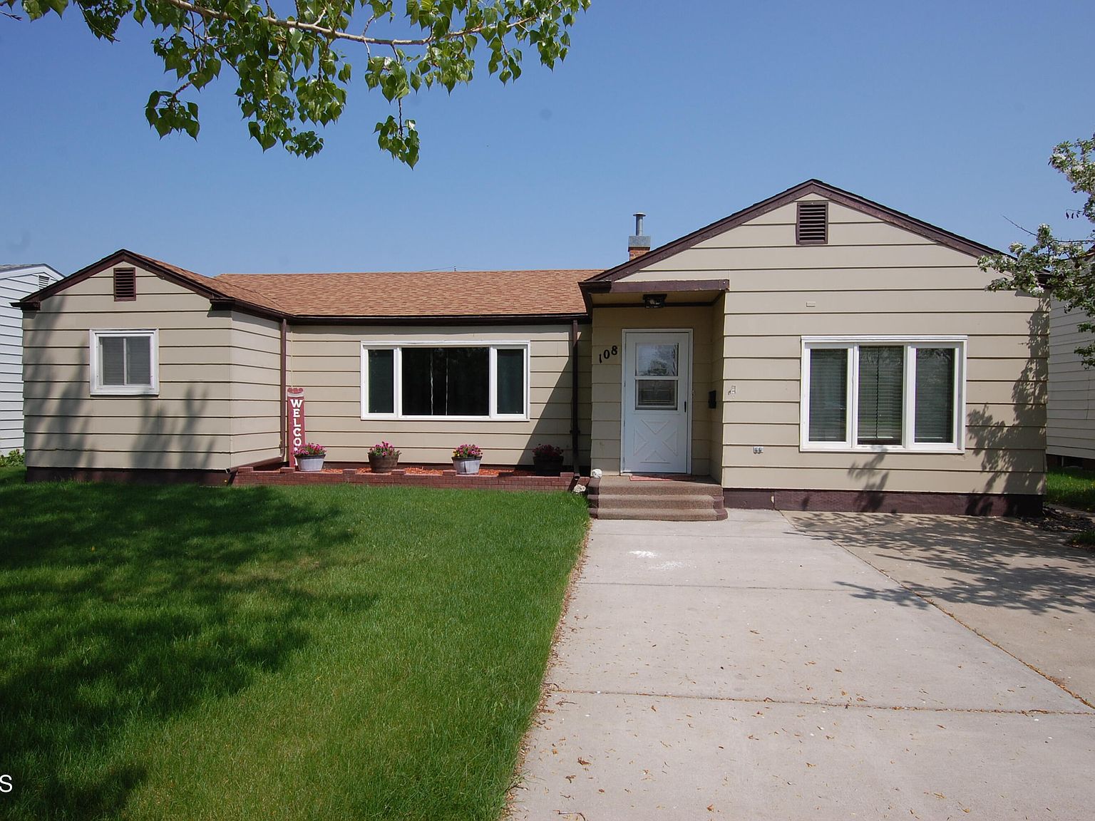 108 10th Ave SW, Sidney, MT 59270 Zillow