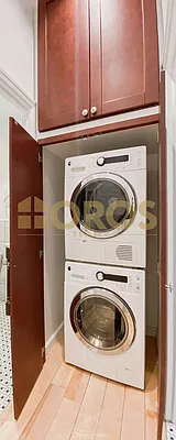 Rented by City Connections Realty | media 29