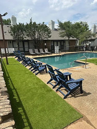 Woodbridge Townhomes Photo 1