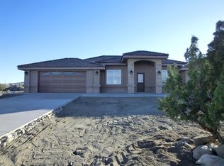 3183 Yucca Terrace Dr, Pinon Hills, CA 92371