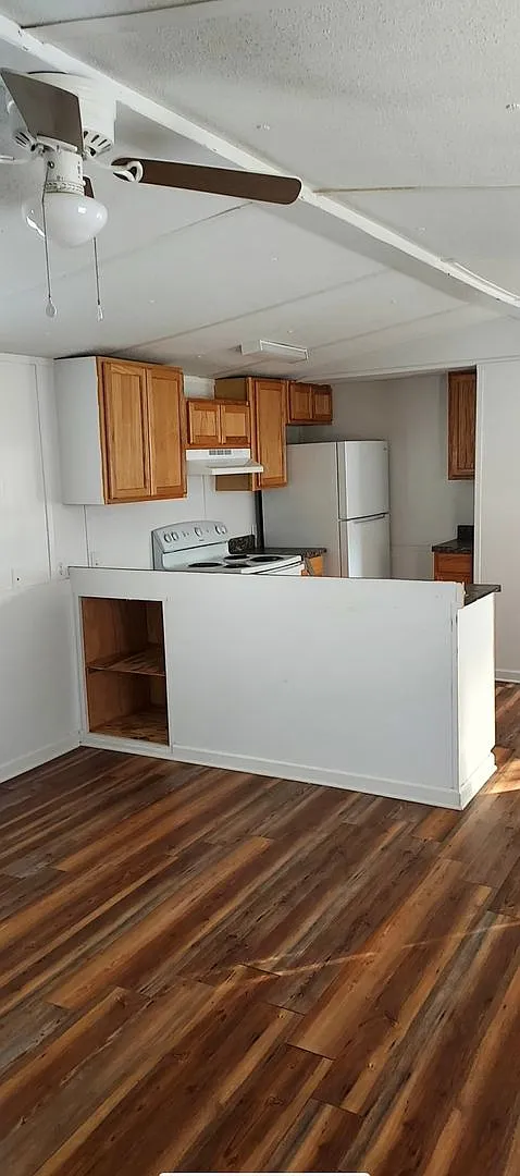 1 Water Oak Ln — Photo 1