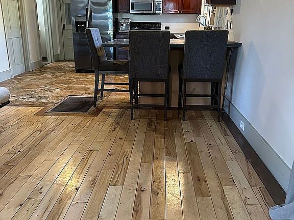 4th image of 530 NW Georgia Ave