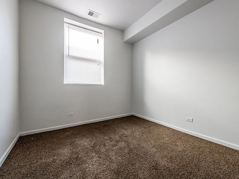 6224 S Dr Martin Luther King Jr Dr — Photo 12