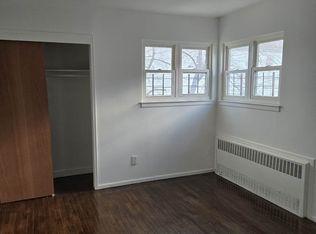 29-01 Ocean Crest Blvd #2F, Far Rockaway, NY 11691