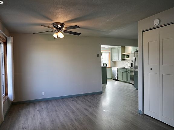 5th image of 4005 S F St