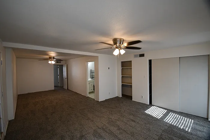 630 W Inglewood St — Photo 11