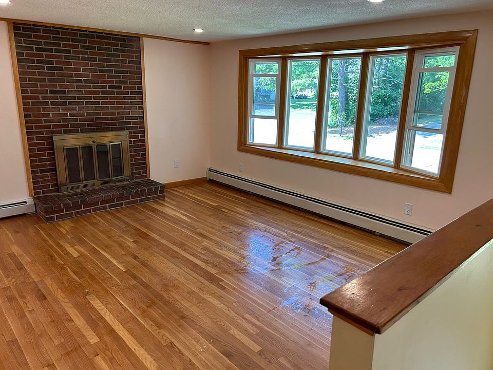 1st image of 154 Myrtle St #A