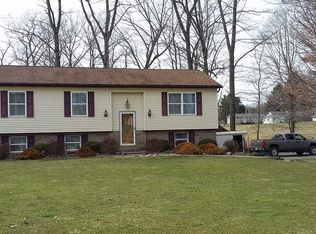 424 Pine Dr, Clarion, PA 16214