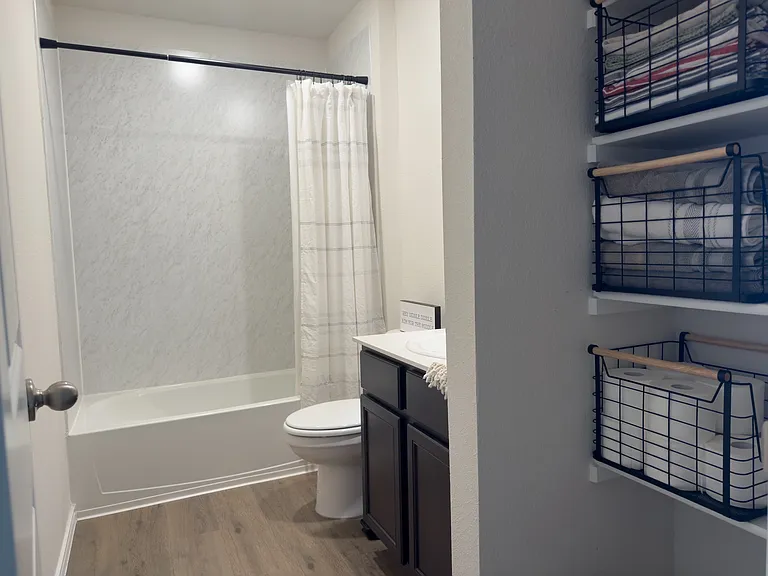 347 Boxwood Dr — Photo 28