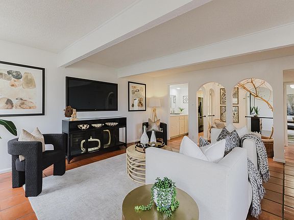 2nd image of 3500 Enfield Rd APT F