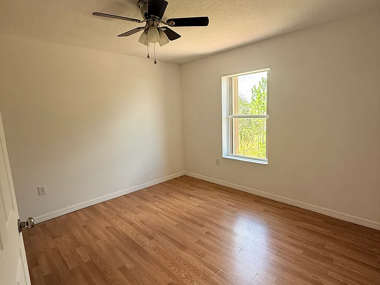 1319 Tordira St SE — Photo 17