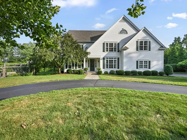 4 Golf View Drive, Easton, CT 06612