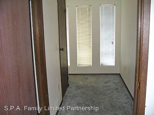5th image of 1255 29th St SE