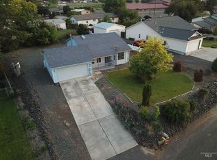 1835 Solar Hills Dr, Clarkston, WA 99403