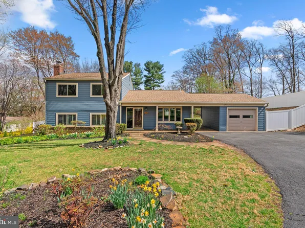 9828 Moyer Rd, Damascus, MD 20872