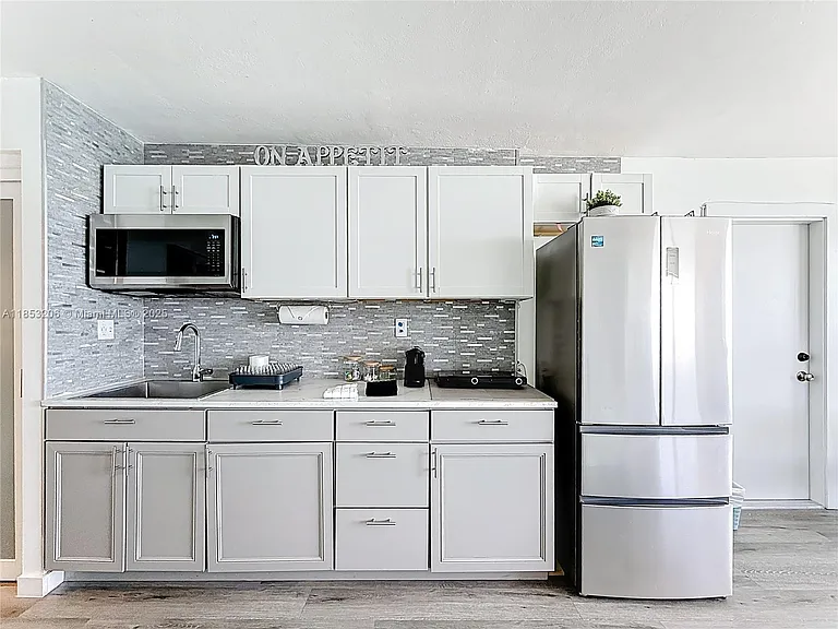 19201 Collins Ave #610 — Photo 12