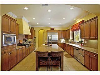 4th image of 17034 Castello Cir