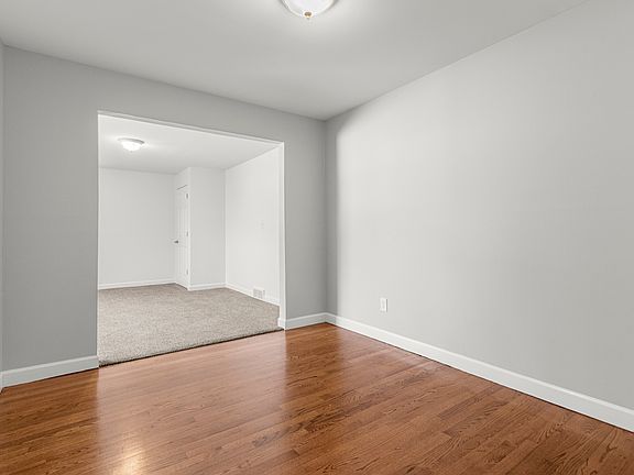 3rd image of 478 Gilman St