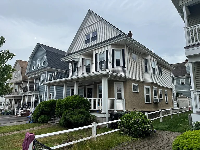 264 Belmont St #1 — Photo 14