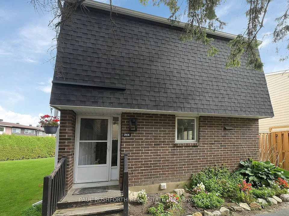 244 Salter Cres
