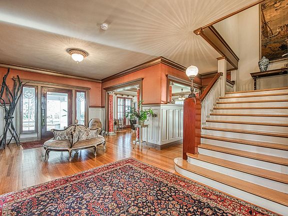 4th image of 9486 E Lincoln Ave