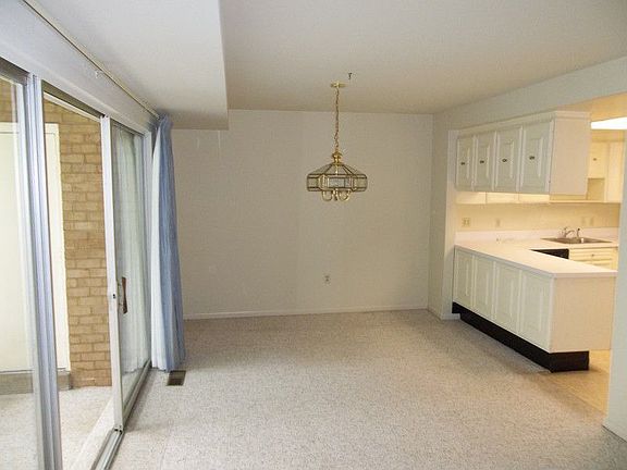 3rd image of 3509 S Leisure World Blvd APT 1A