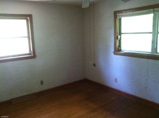410 Pine Grove Dr, High Point, NC 27265