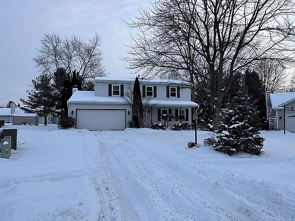 2nd image of 9029 Chapman Cir