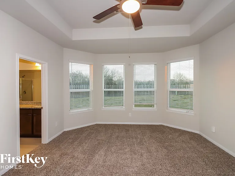 31306 Little Garden Ct — Photo 8