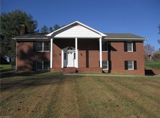 1460 Hartman Rd, Lexington, NC 27295