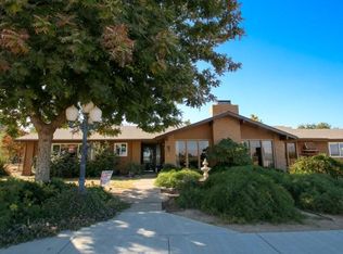 8105 S Englehart Ave, REEDLEY, CA 93654