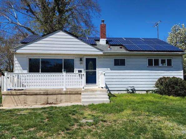 213 Overbrook Ave, Glassboro, NJ 08028