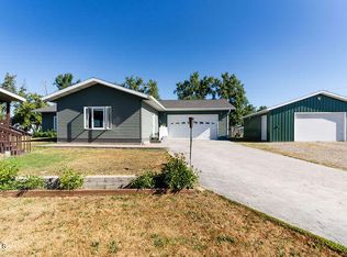 410 4th Ave, Oriska, ND 58063
