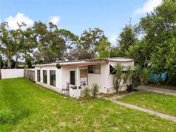 1834 Sparkle Ln, Holiday, FL 34690