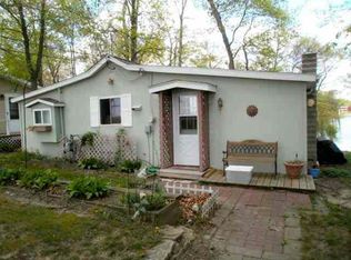 4944 E Shore Park Rd, Leesburg, IN 46538