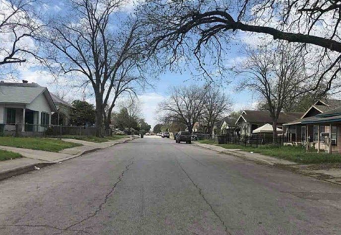 2nd image of 332 Belden Ave